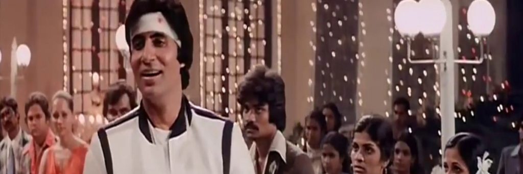 Big B bollywood Mega Star Amitabh Bachchan songs funny Mere Angne mein bollywood sung by Kishore Kumar